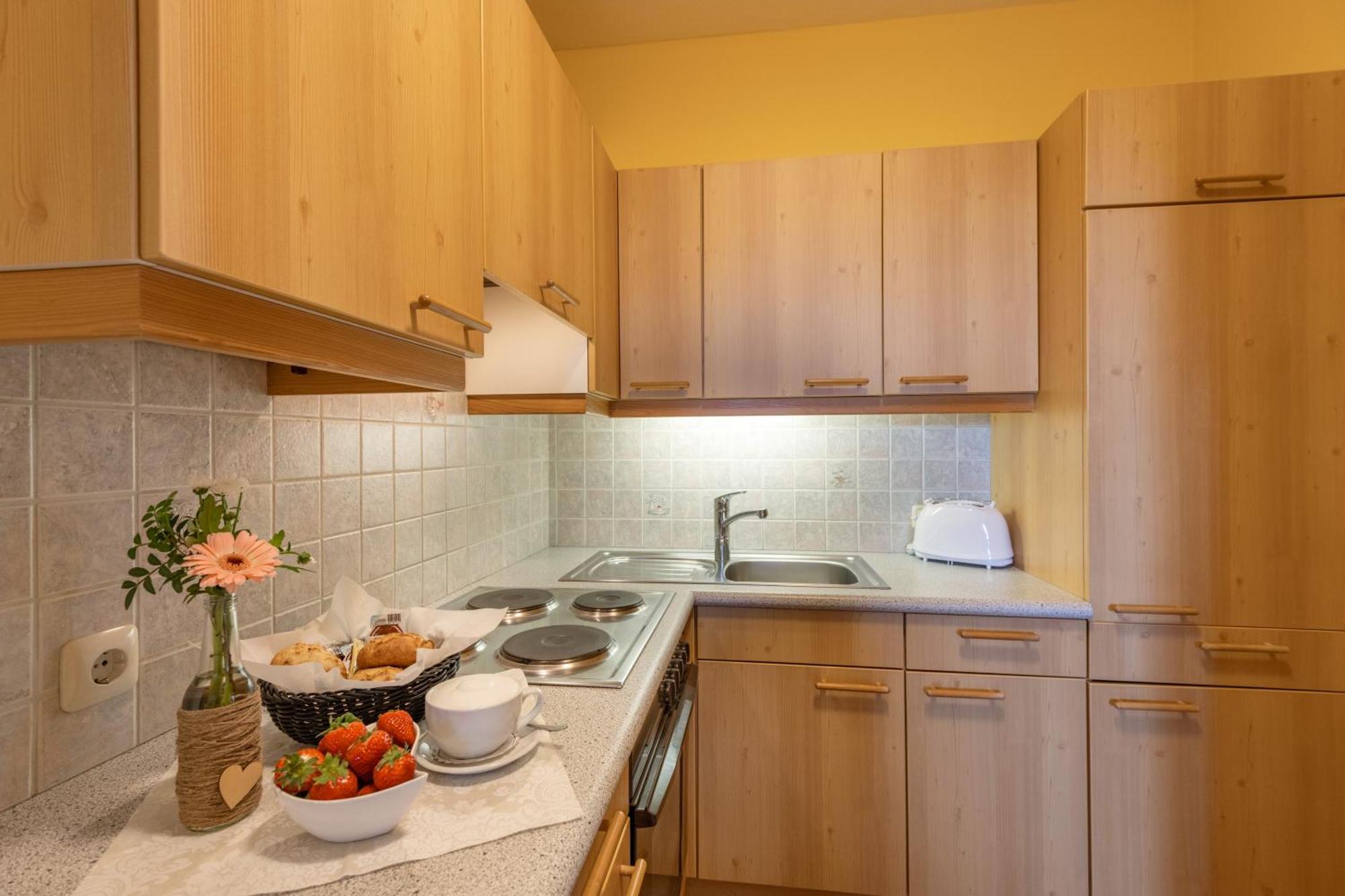 Hochfeldalm Hotel Санкт Йохан ин Тирол Екстериор снимка